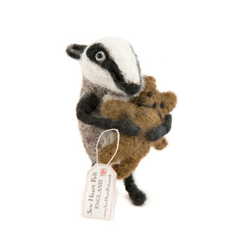 baby-badger-with-bear-felt-decoration-sew-heart-felt