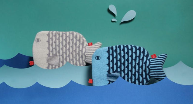 finn-fish-lambswool-hot-water-bottle-blue-donna-wilson