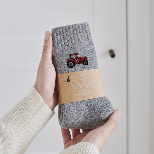 countryside-walking-socks-red-tractor-sweet-william