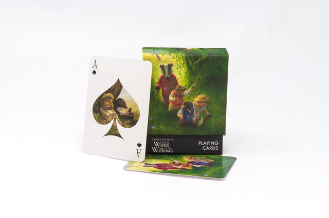 summer-evening-walk-playing-cards-museums-galleries