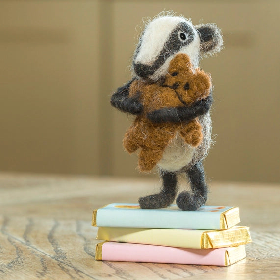 baby-badger-with-bear-felt-decoration-sew-heart-felt