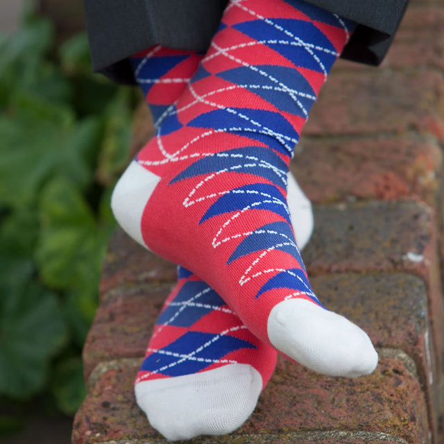argyle-mens-socks-crimson-peper-harow