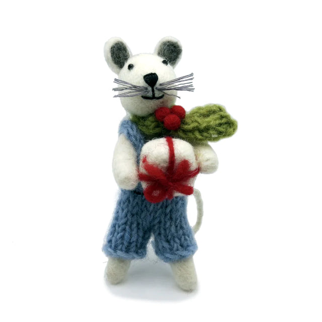 little-boy-mouse-christmas-decoration-amica-felt