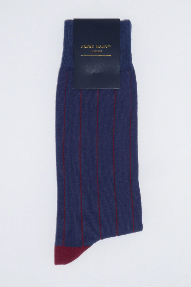 pin-stripe-mens-socks-navy-peper-harow