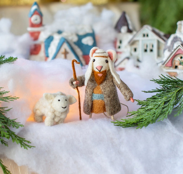 shepherd-and-sheep-christmas-nativity-felt-decoration-sew-heart-felt
