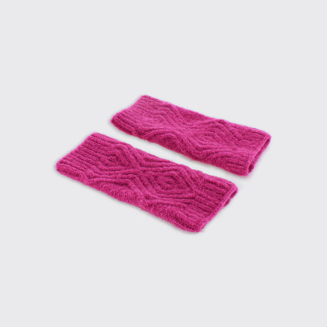 roxy-wrist-warmer-raspberry-pink-millie-mae