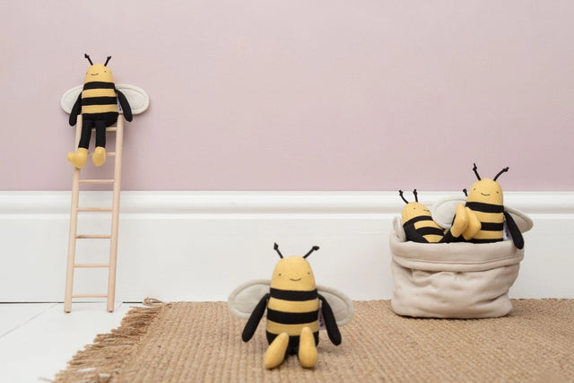 bertie-the-bumble-bee-mr-pickles
