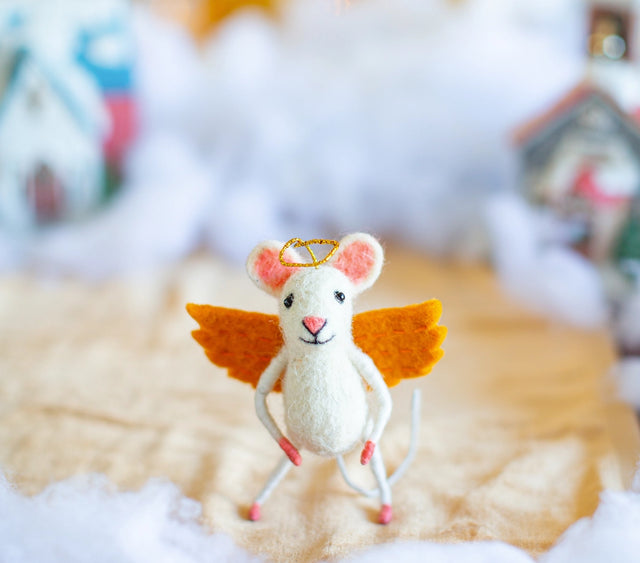 angel-gabriel-mouse-felt-christmas-decoration-sew-heart-felt