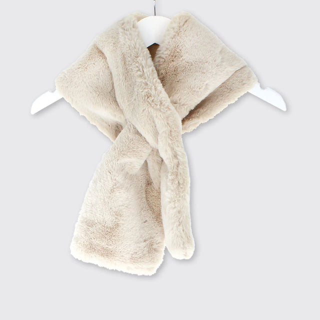 faux-fur-push-through-scarf-mocha-cream-millie-mae
