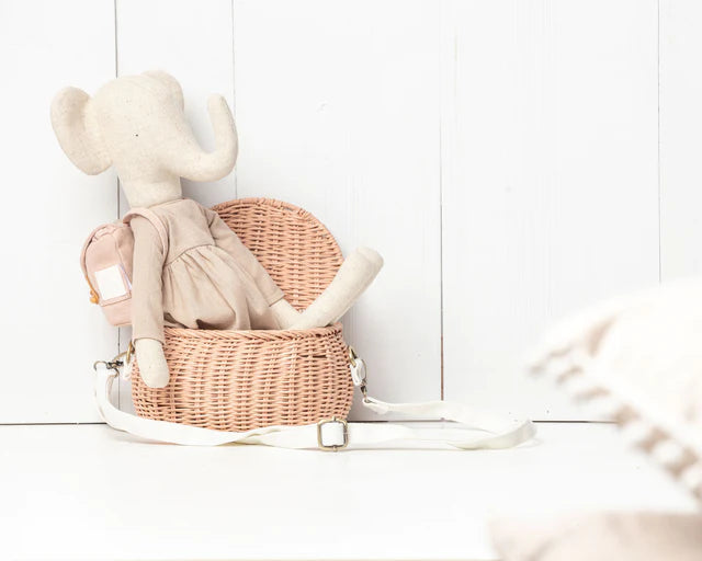 The Adventure Pickles: Little Miss Elephant