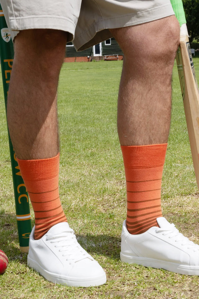 retro-stripe-mens-socks-orange-peper-harow