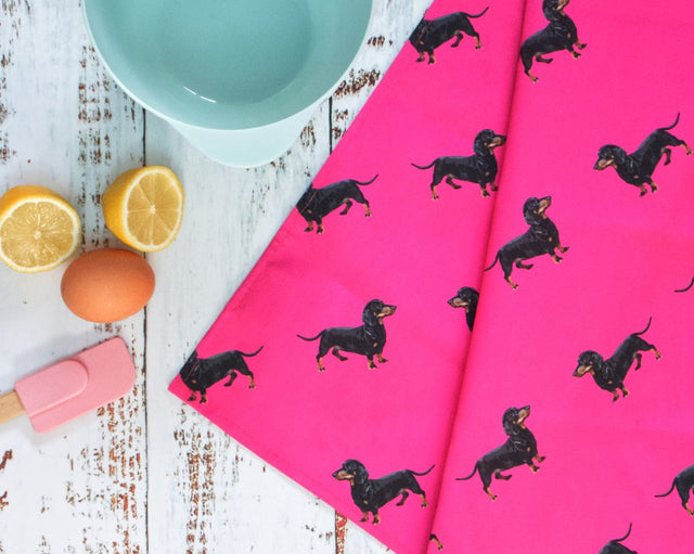 sausage-dog-tea-towel-tracey-cooper