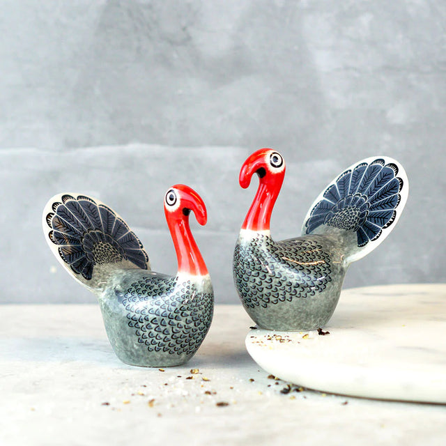 turkey-salt-pepper-shakers-hannah-turner