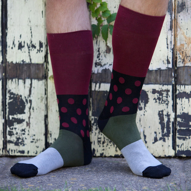 mayfair-mens-socks-burgandy-peper-harow