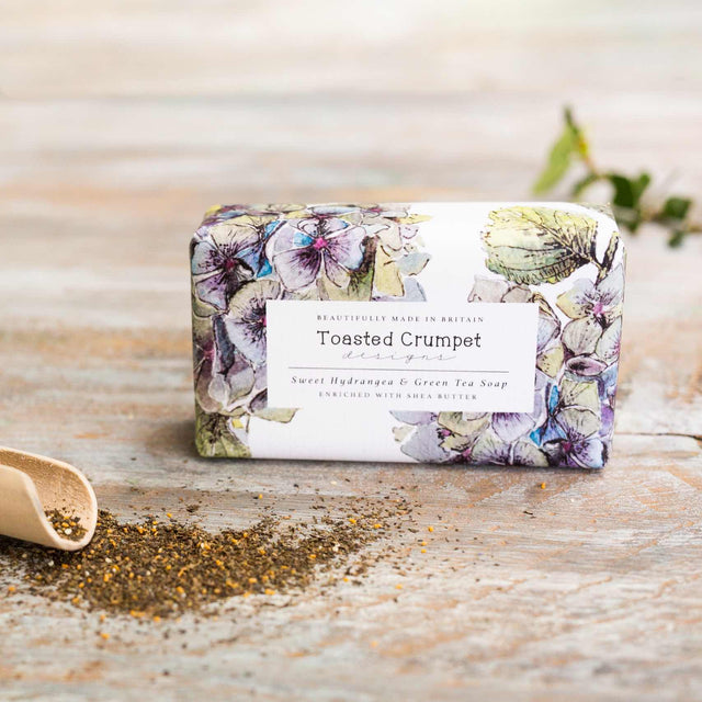 Sweet Hydrangea & Green Tea Soap - Toasted Crumpet