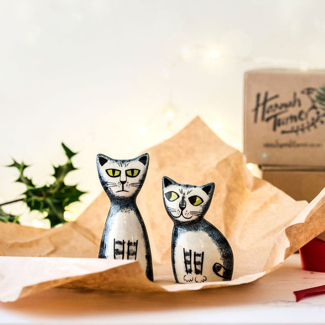 hannah-turner-grey-tabby-cat-salt-pepper-shakers