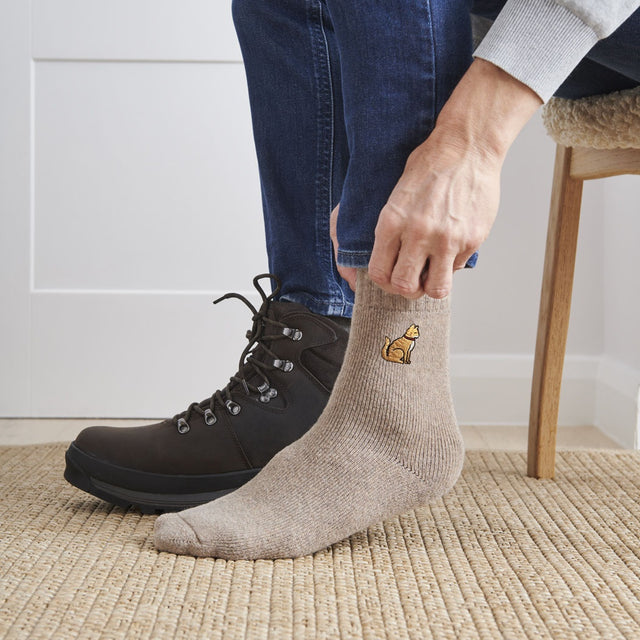 ginger-cat-wool-blend-socks-sweet-william