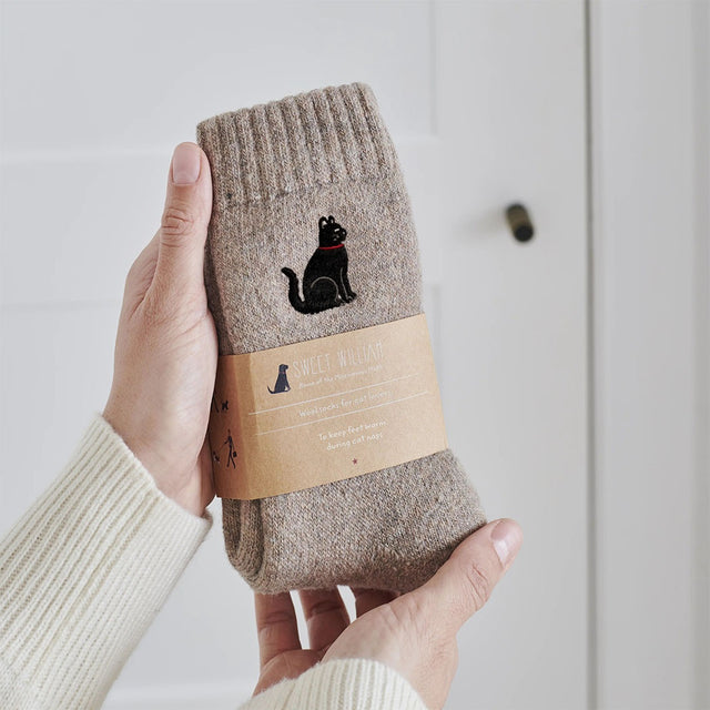 black-cat-wool-blend-socks-sweet-william