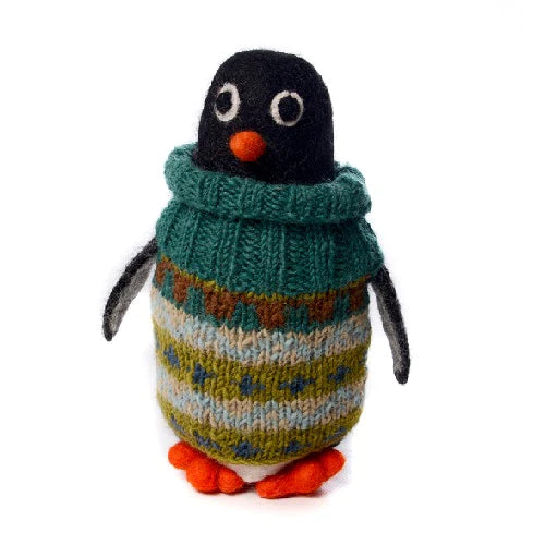 mo-mo-penguin-in-green-patterned-jumper-christmas-decoration-amica-felt