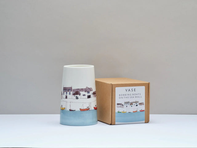 bobbing-boats-on-the-sea-wall-vase-helen-beard