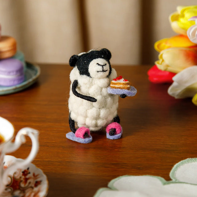 slice-of-cake-sheep-felt-decoration-sew-heart-felt