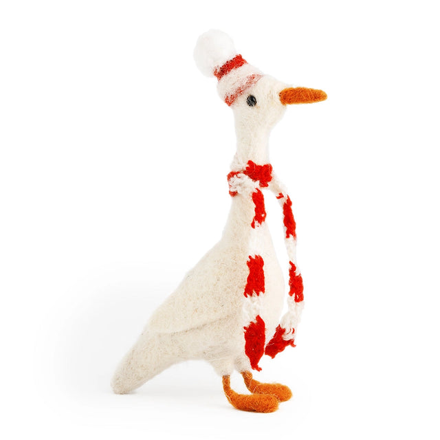 beaky-duck-felt-decoration-sew-heart-felt