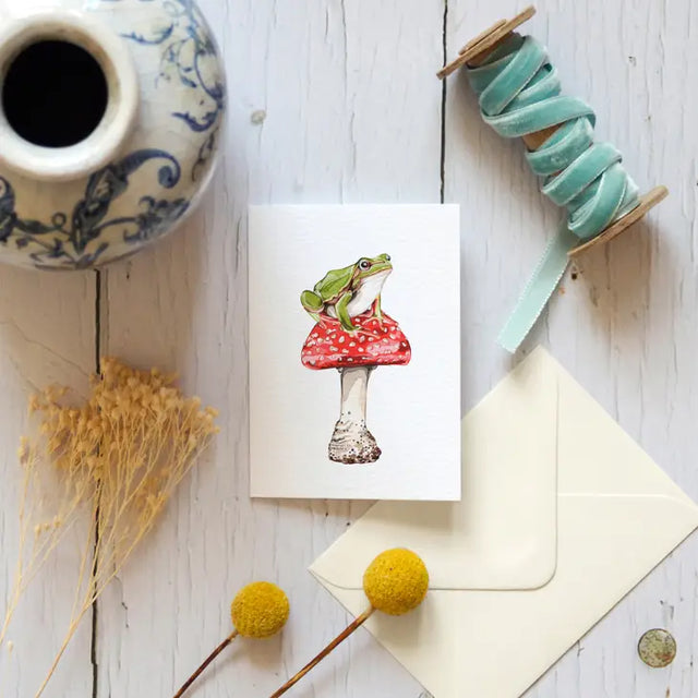 frog-mini-watercolour-greeting-card-sophie-brabbins
