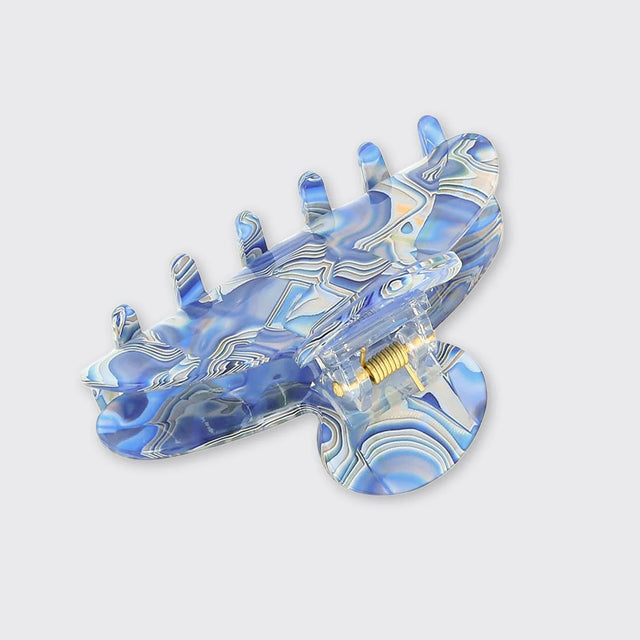 marble-medium-claw-clip-blue-millie-mae