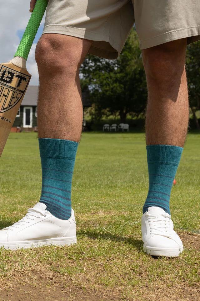 retro-stripe-mens-socks-green-peper-harow