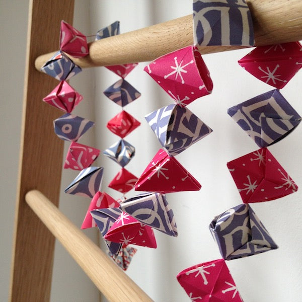 garland-of-bobbles-origami-kit-cambridge-imprint