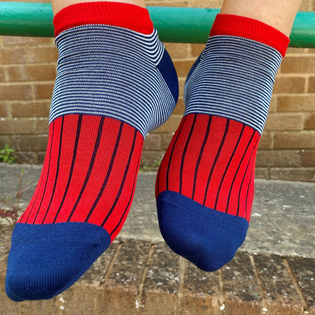 Oxford Stripe Men's Trainer Socks - Scarlet - Peper Harow