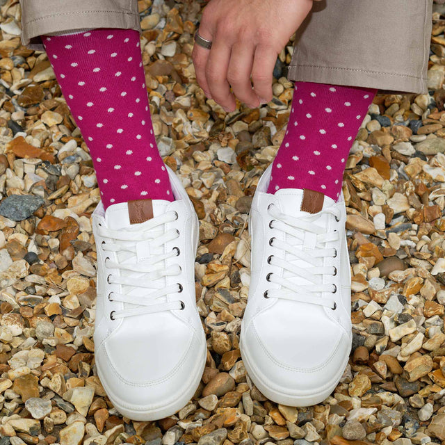 pin-polka-mens-socks-pink-peper-harow