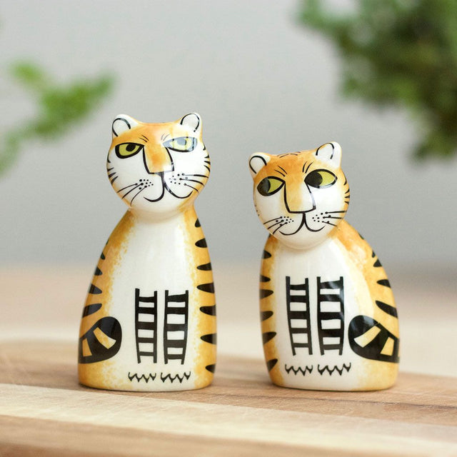  tiger-salt-pepper-shakers-by-hannah-turner